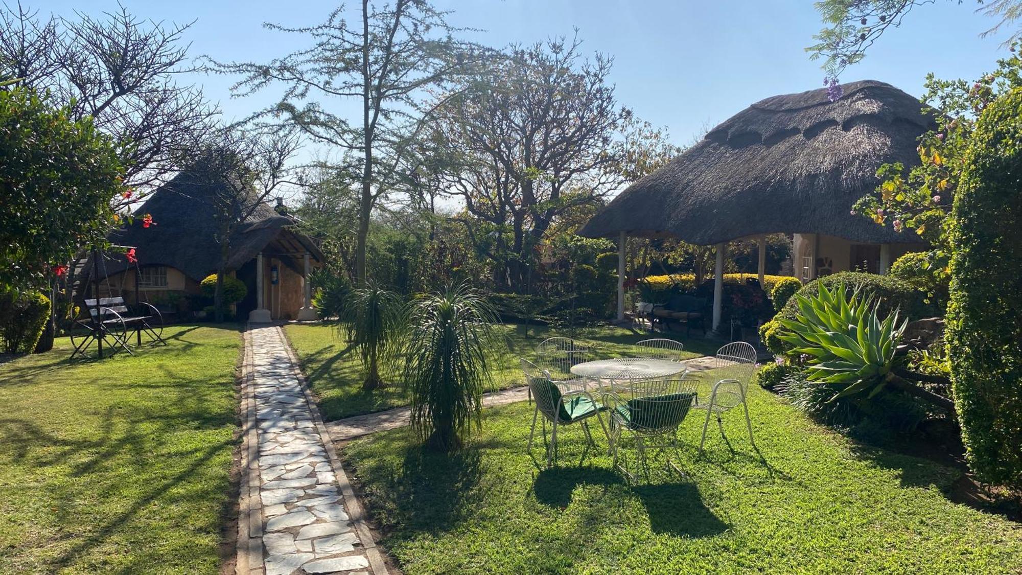 Lynns Guest House Bulawayo Exterior foto